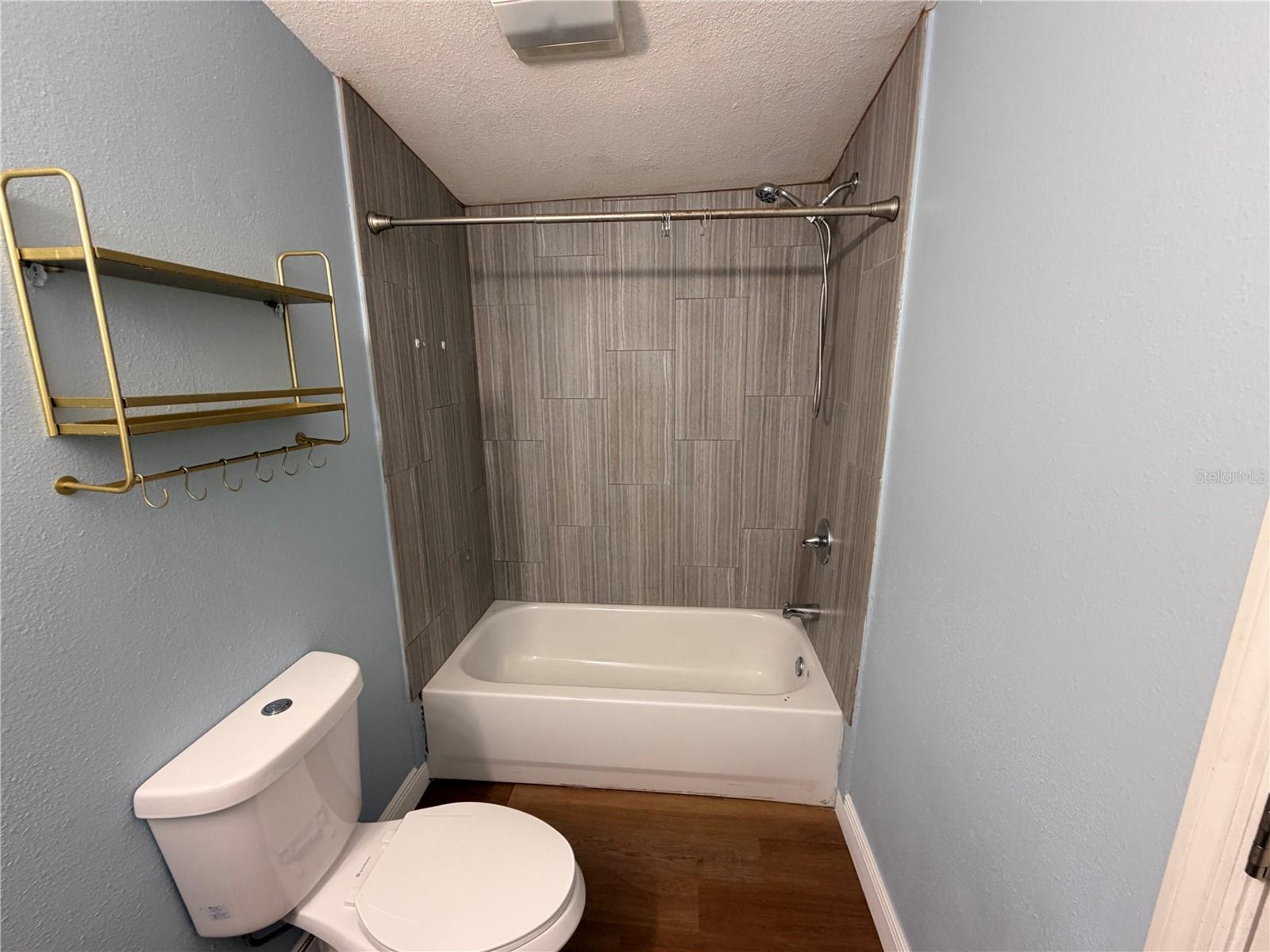 Image 20 of 25 For 603 7th Street