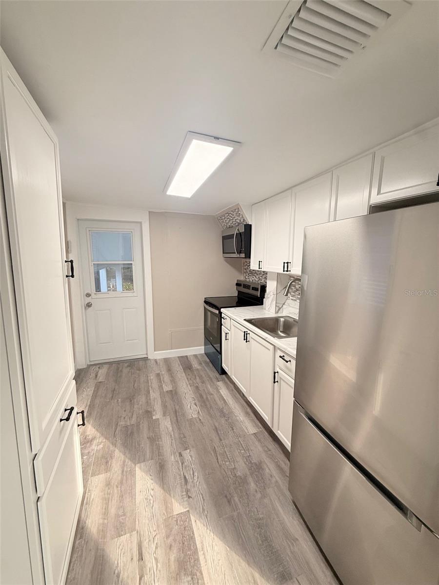 Image 4 of 14 For Address Not Provided