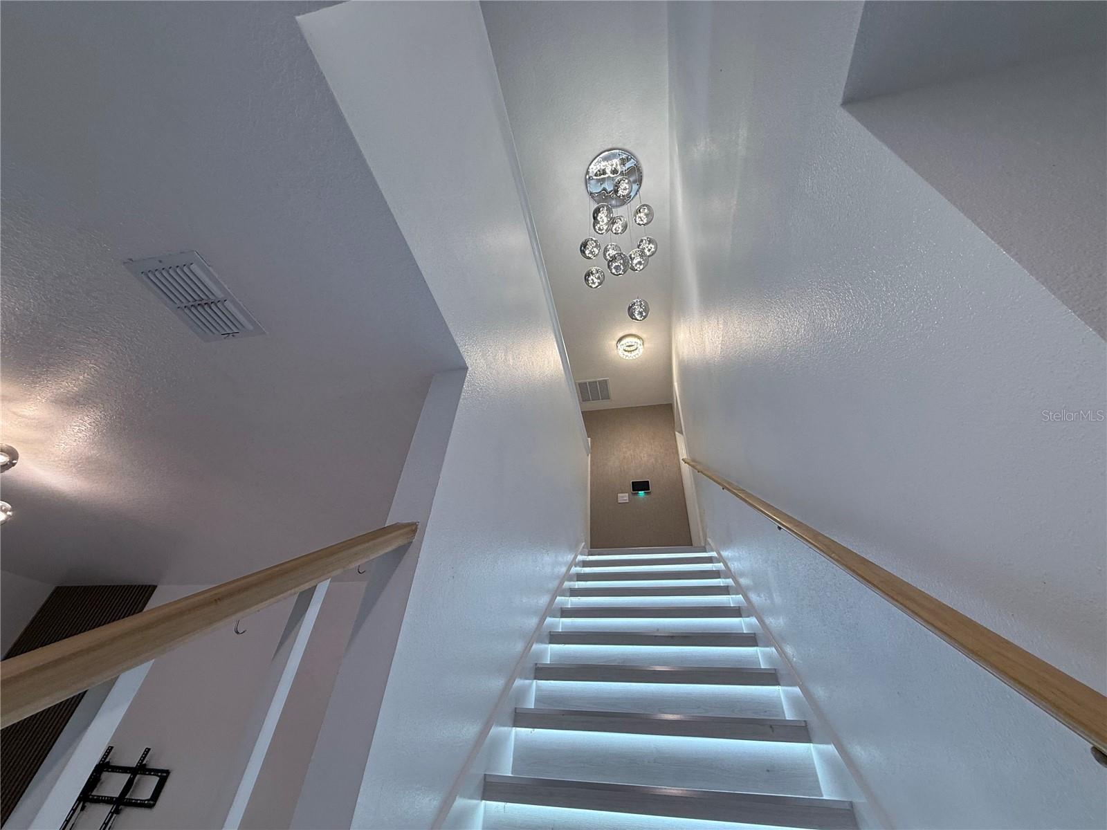 Image 27 of 57 For 2731 House Finch Road