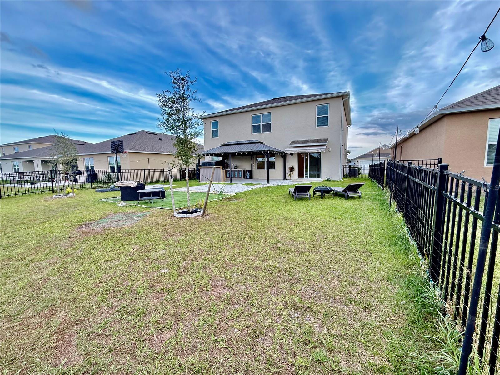 Image 47 of 57 For 2731 House Finch Road