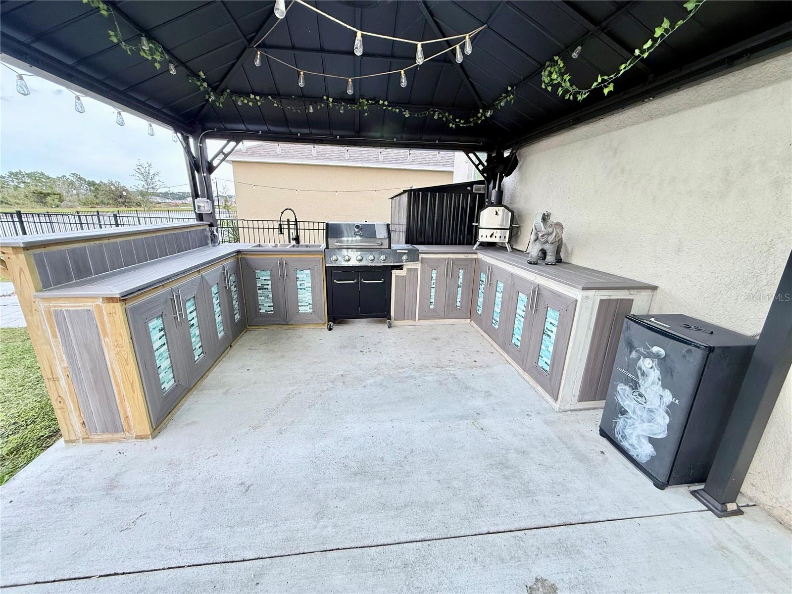 Image 56 of 57 For 2731 House Finch Road