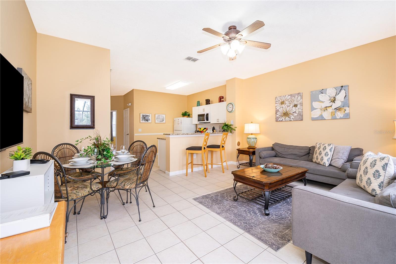 Image 15 of 31 For 2356 Silver Palm Drive