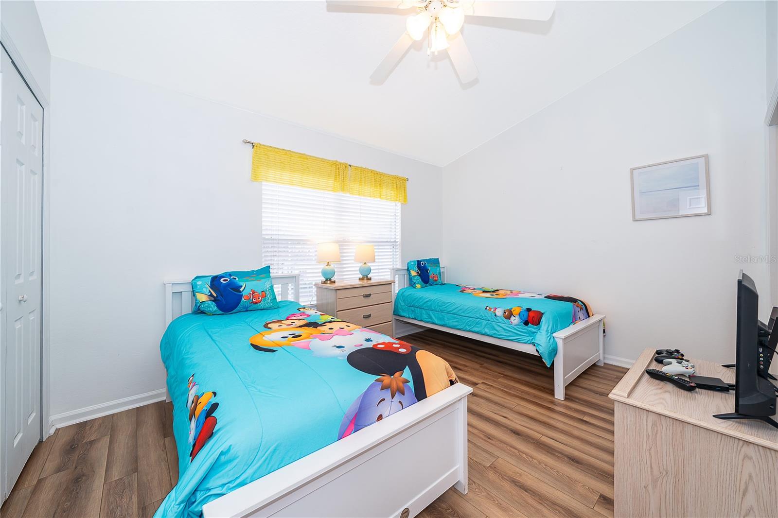 Image 22 of 31 For 2356 Silver Palm Drive