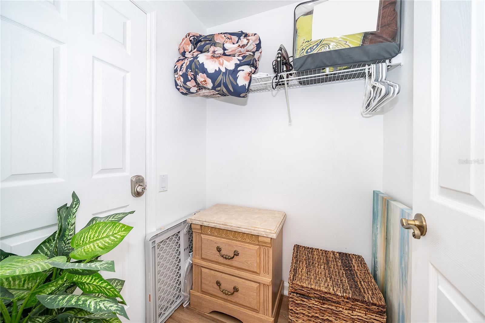 Image 25 of 31 For 2356 Silver Palm Drive