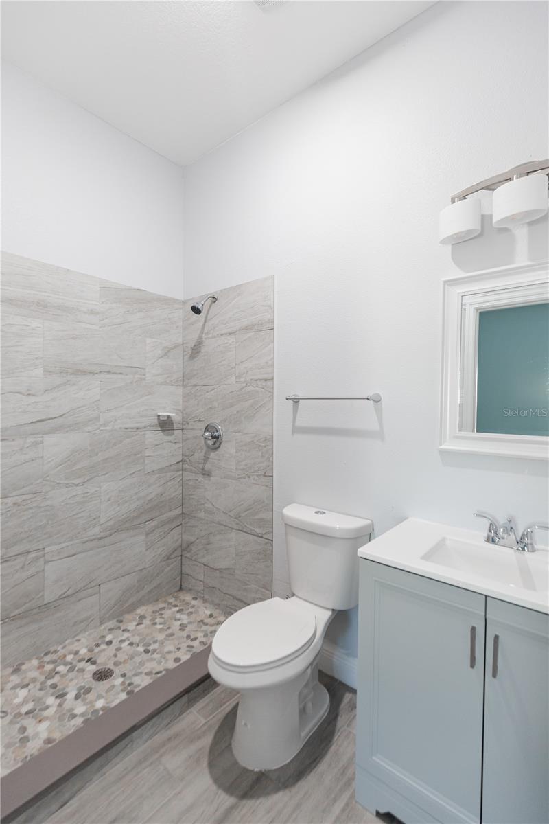 Image 11 of 17 For 309 Dundee Drive