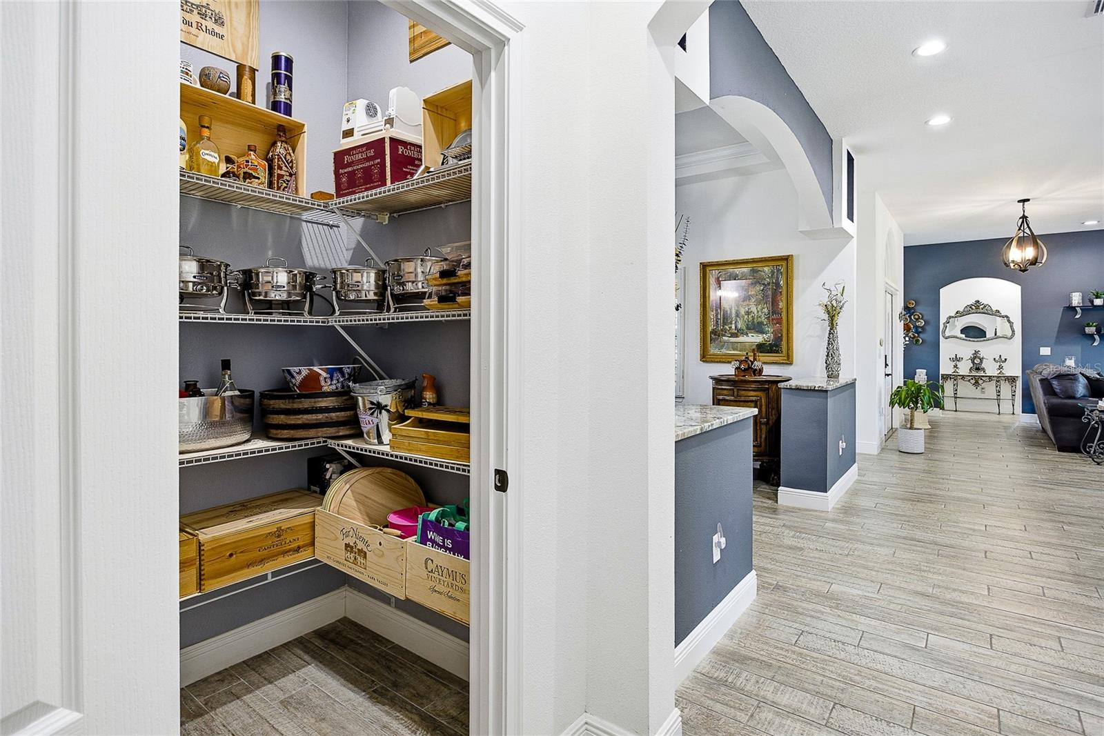 Image 19 of 68 For 3451 Michigan Avenue