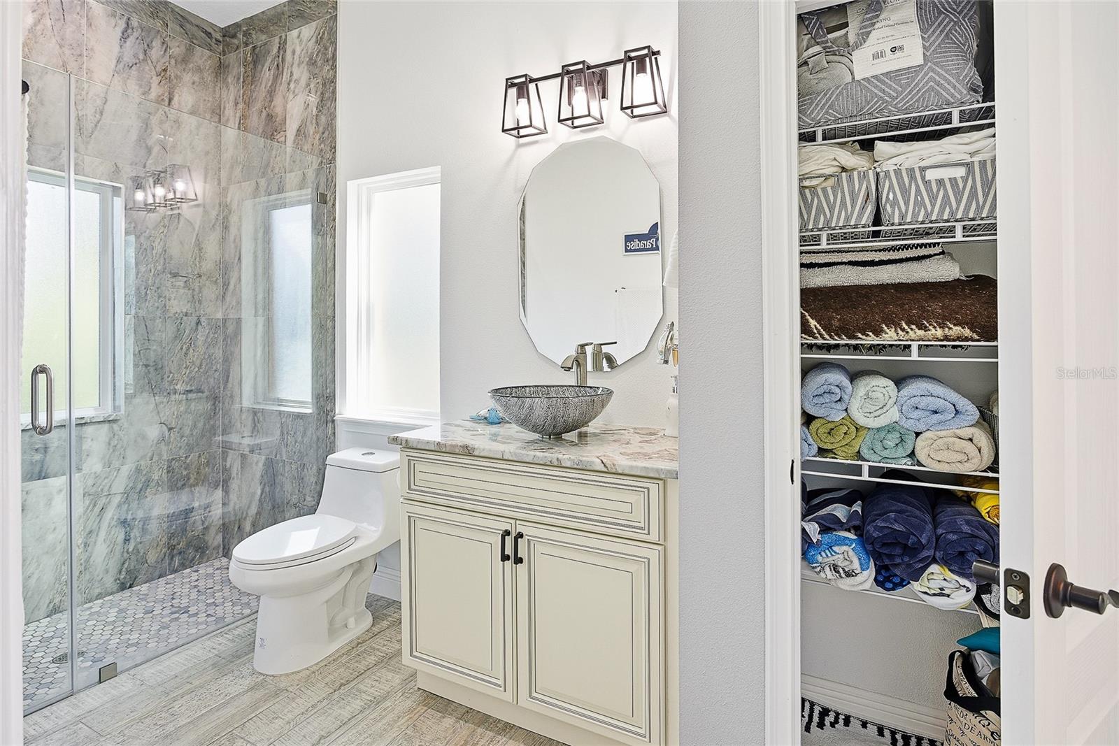 Image 35 of 68 For 3451 Michigan Avenue