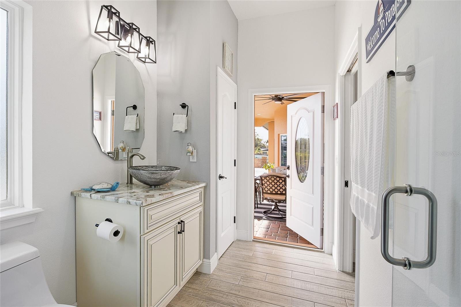 Image 36 of 68 For 3451 Michigan Avenue