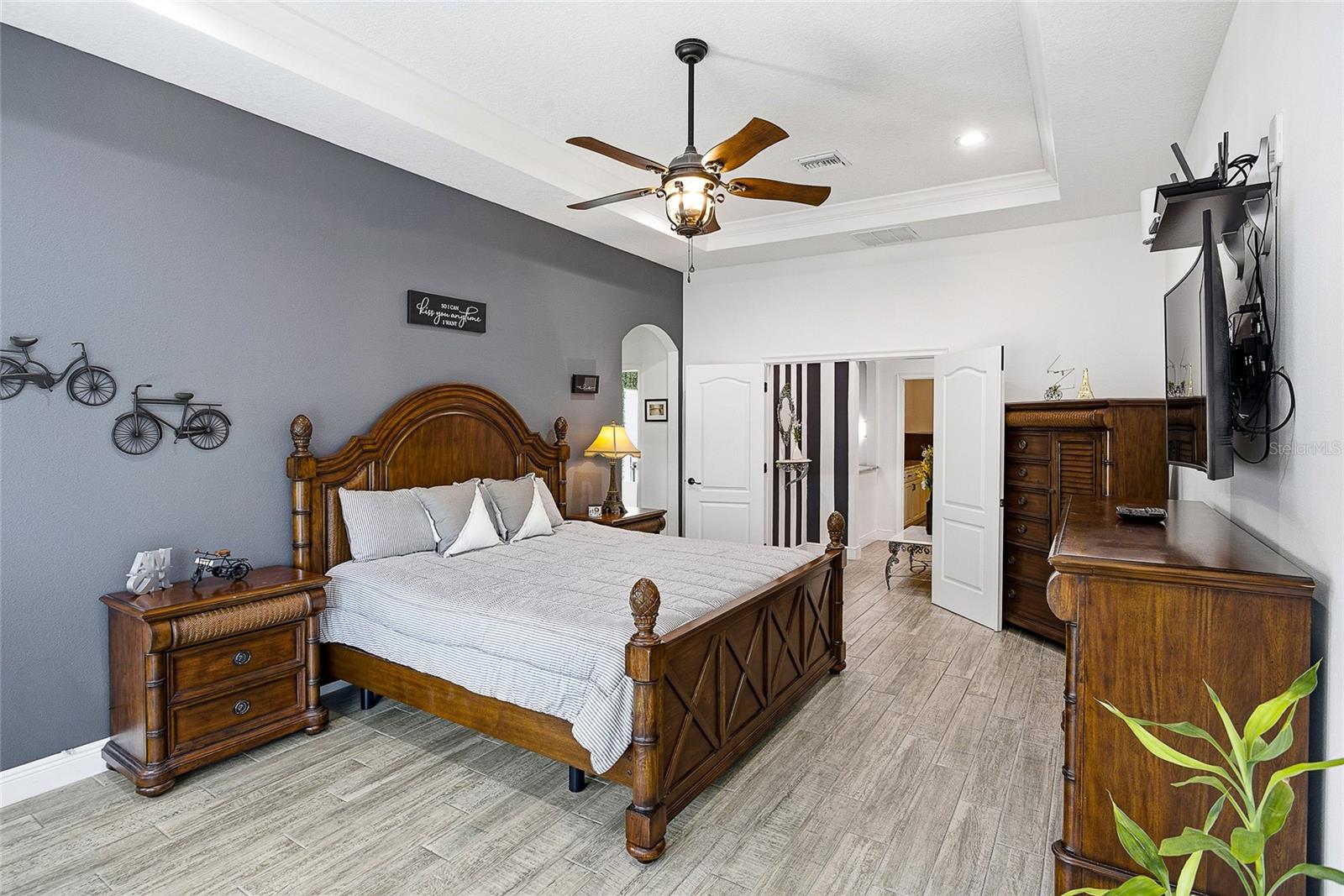 Image 40 of 68 For 3451 Michigan Avenue