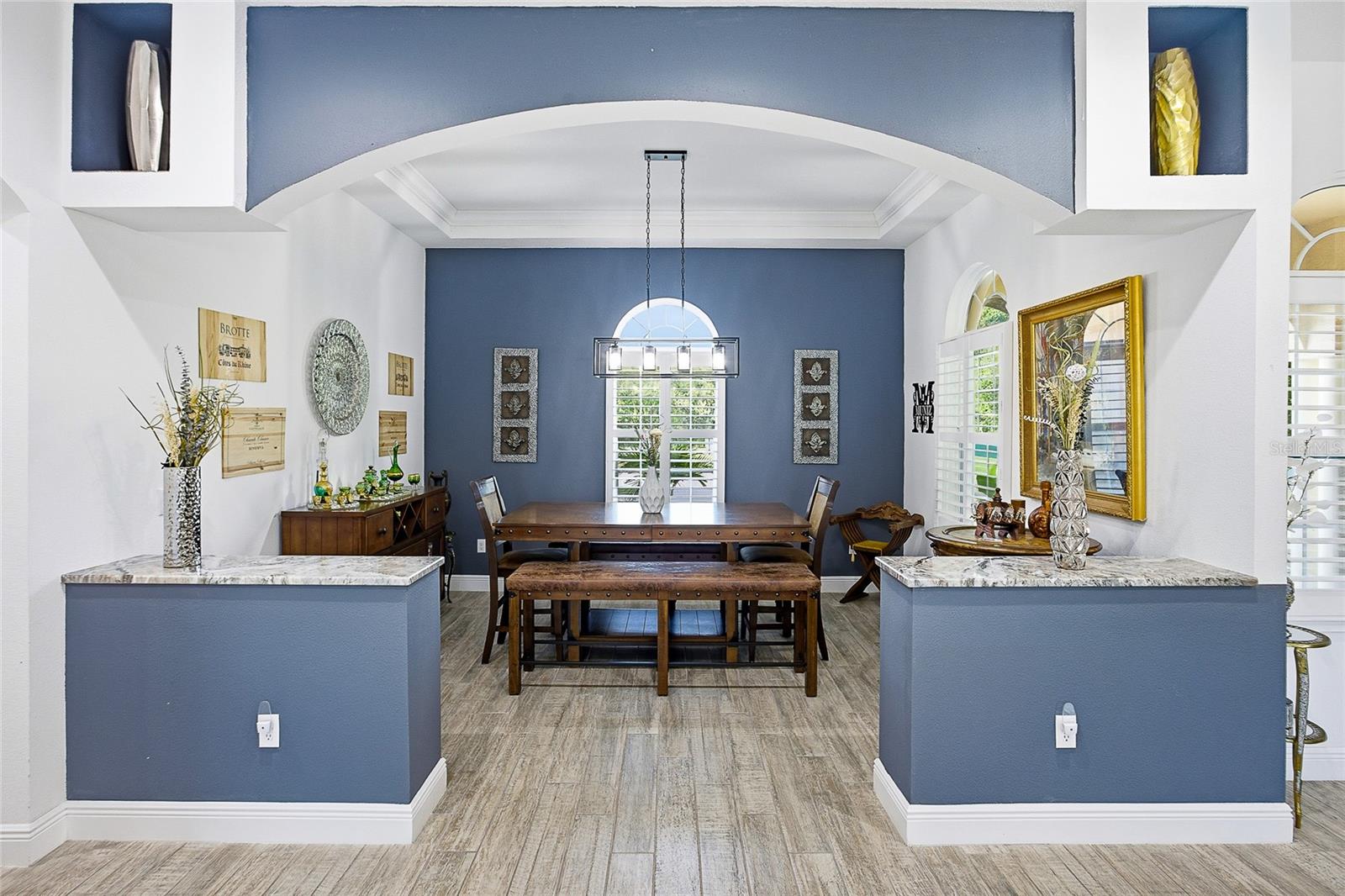 Image 5 of 68 For 3451 Michigan Avenue