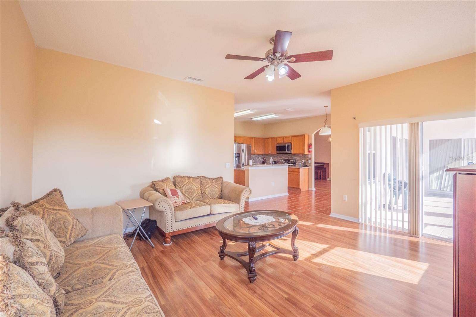 Image 24 of 41 For 193 Aurelia Court