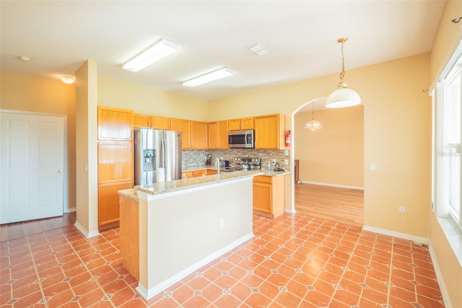 Image 8 of 41 For 193 Aurelia Court