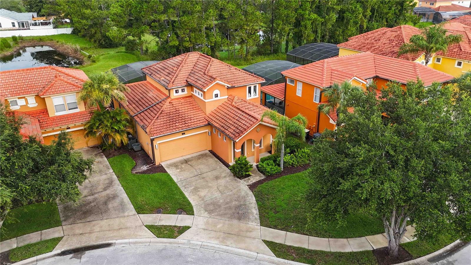 Image 42 of 63 For 163 Tiger Lily Court