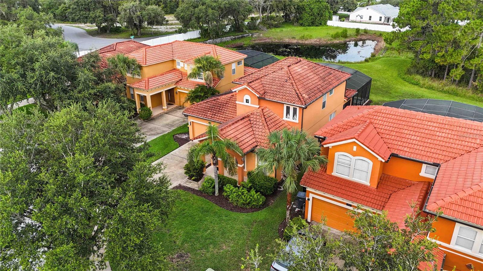 Image 44 of 63 For 163 Tiger Lily Court