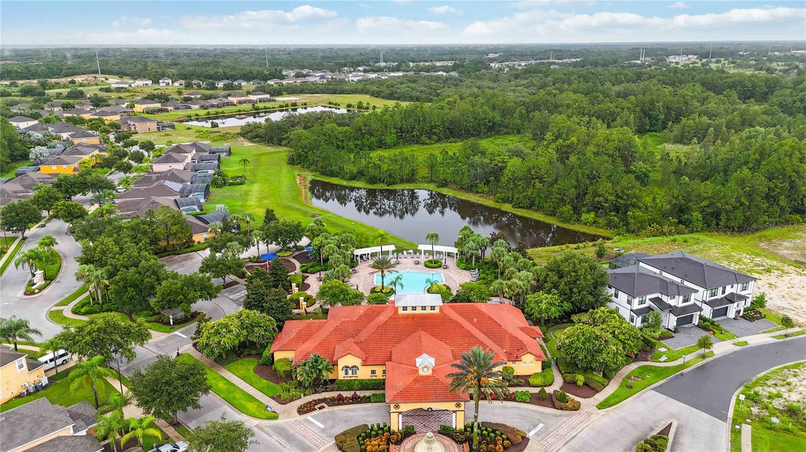 Image 50 of 63 For 163 Tiger Lily Court