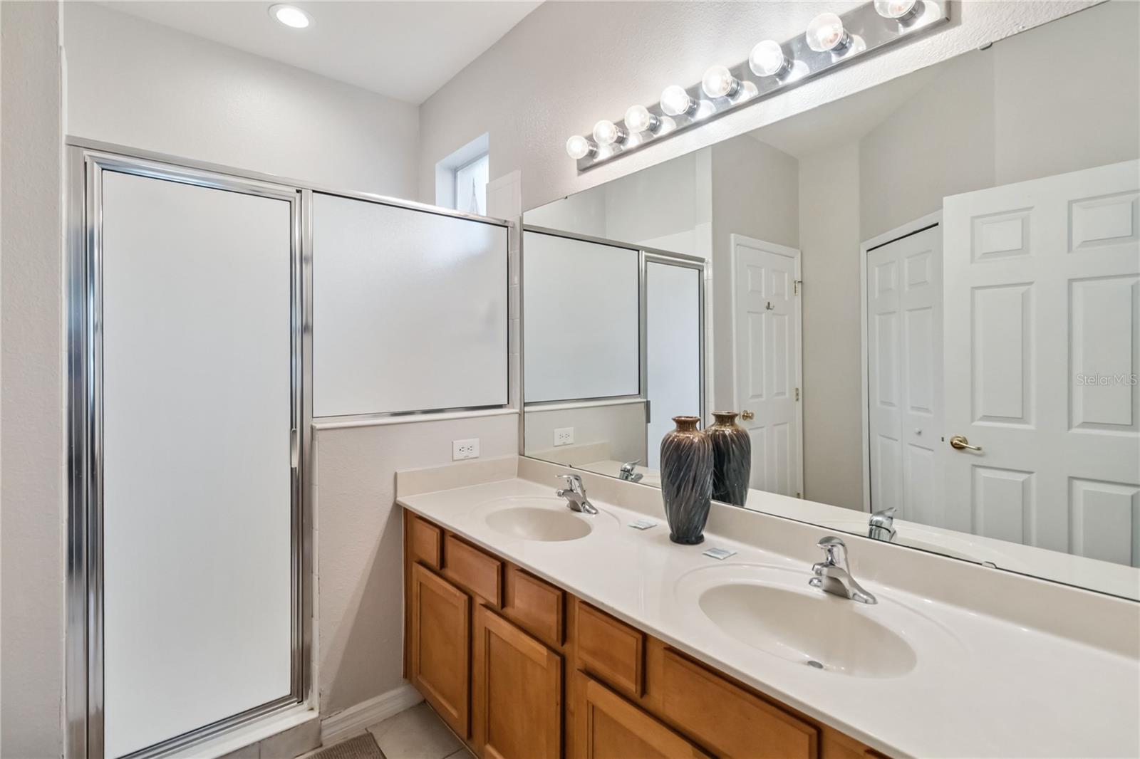 Image 61 of 63 For 163 Tiger Lily Court