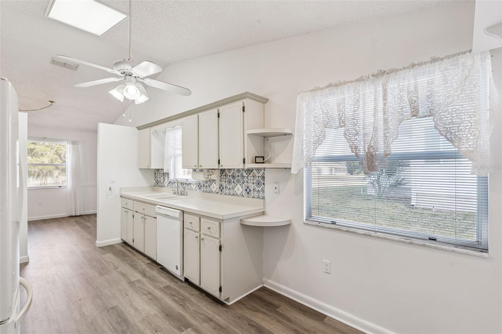 Image 14 of 34 For 1409 New Abbey Avenue