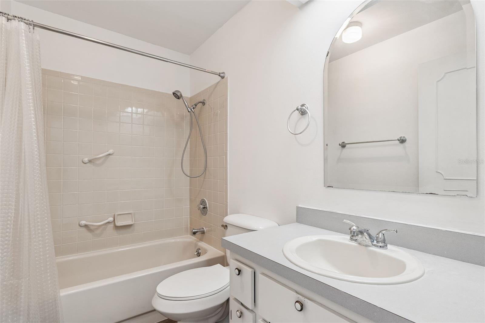 Image 18 of 34 For 1409 New Abbey Avenue