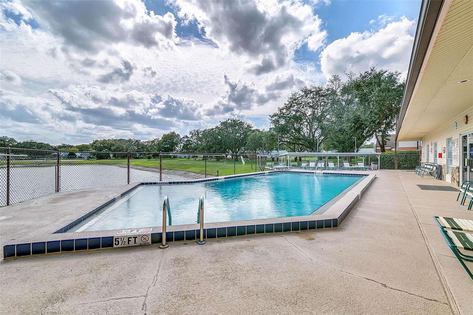 Image 32 of 34 For 1409 New Abbey Avenue