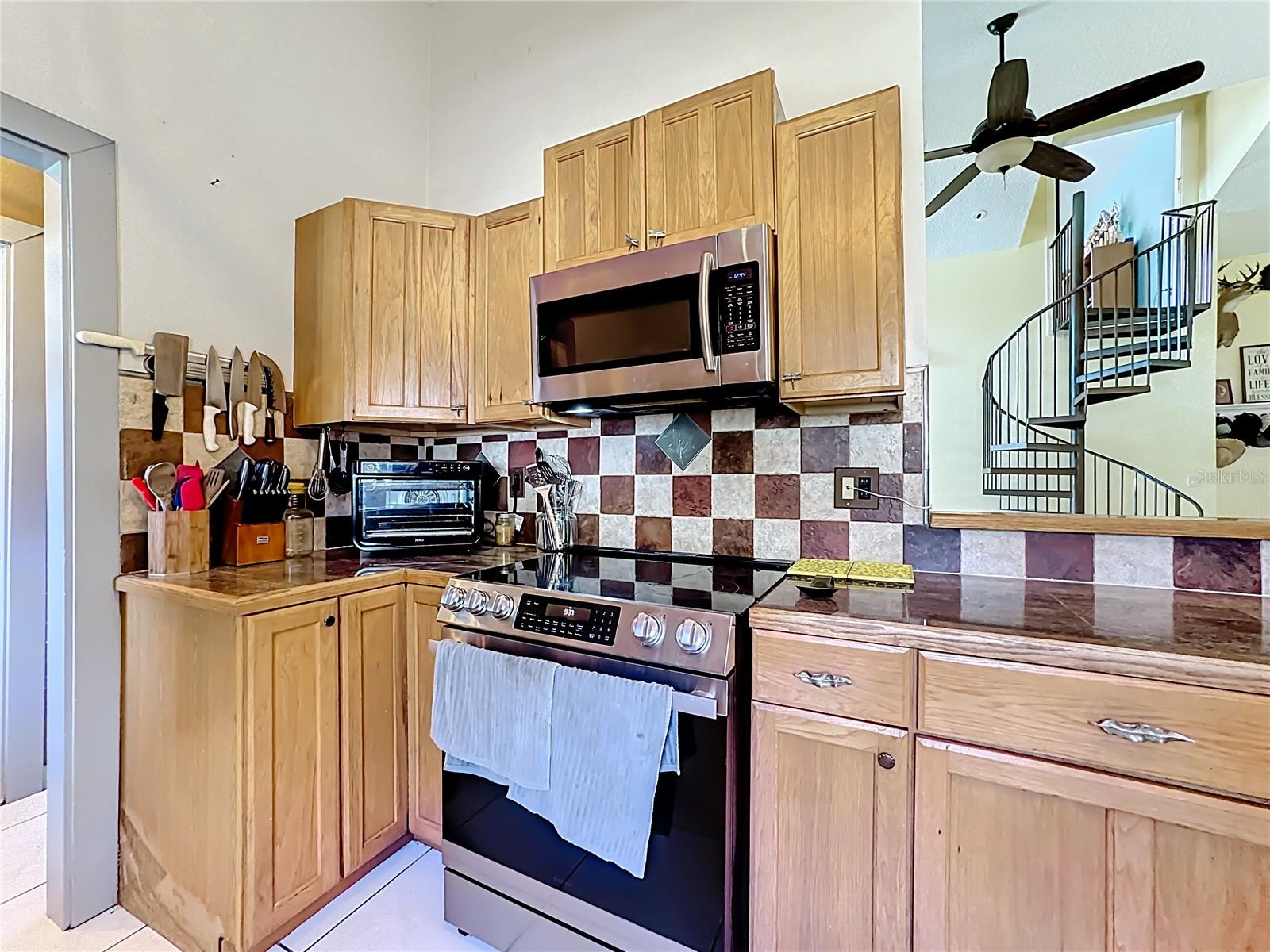 Image 13 of 30 For 1820 Lost Lake Court