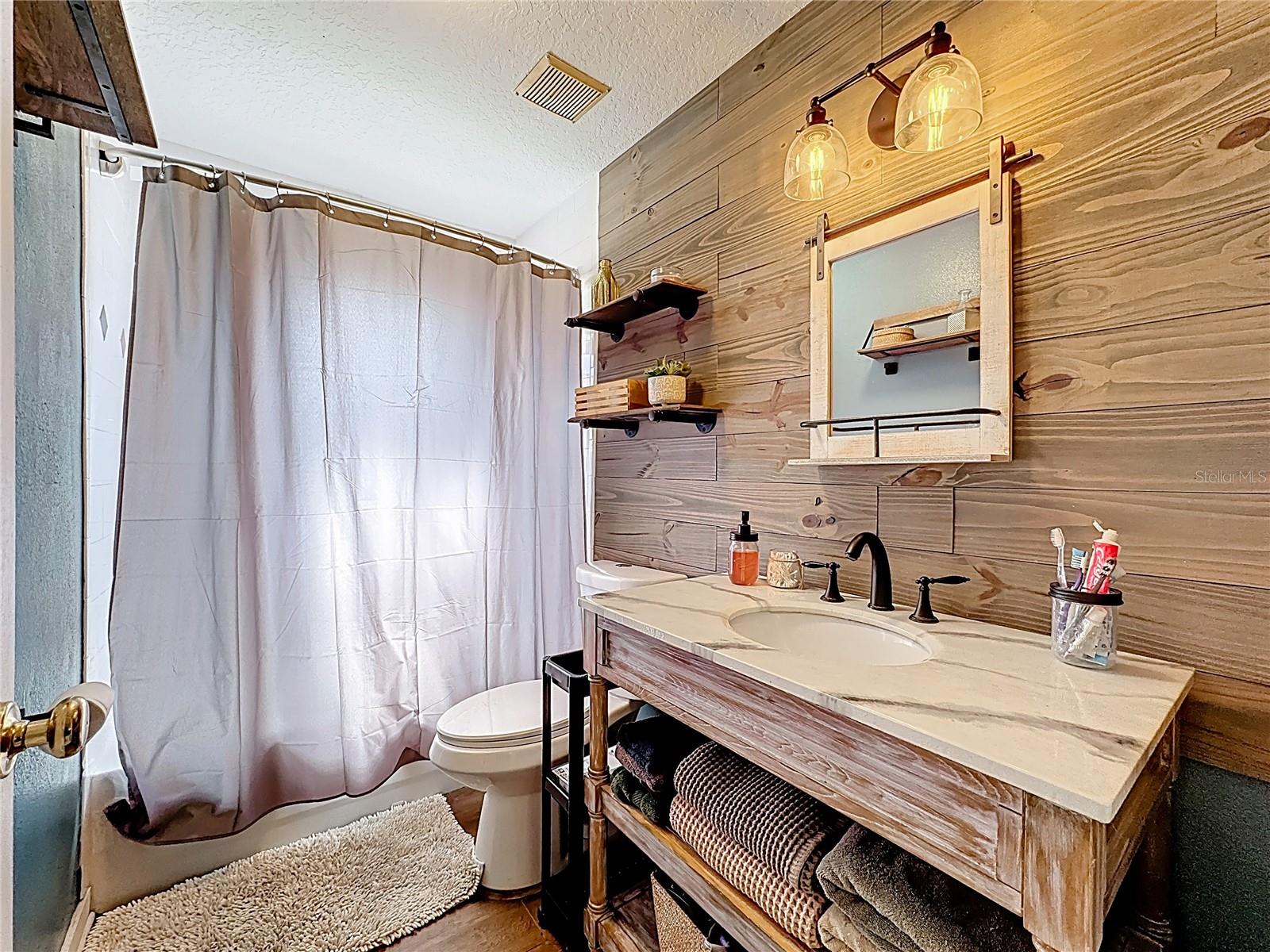 Image 15 of 30 For 1820 Lost Lake Court