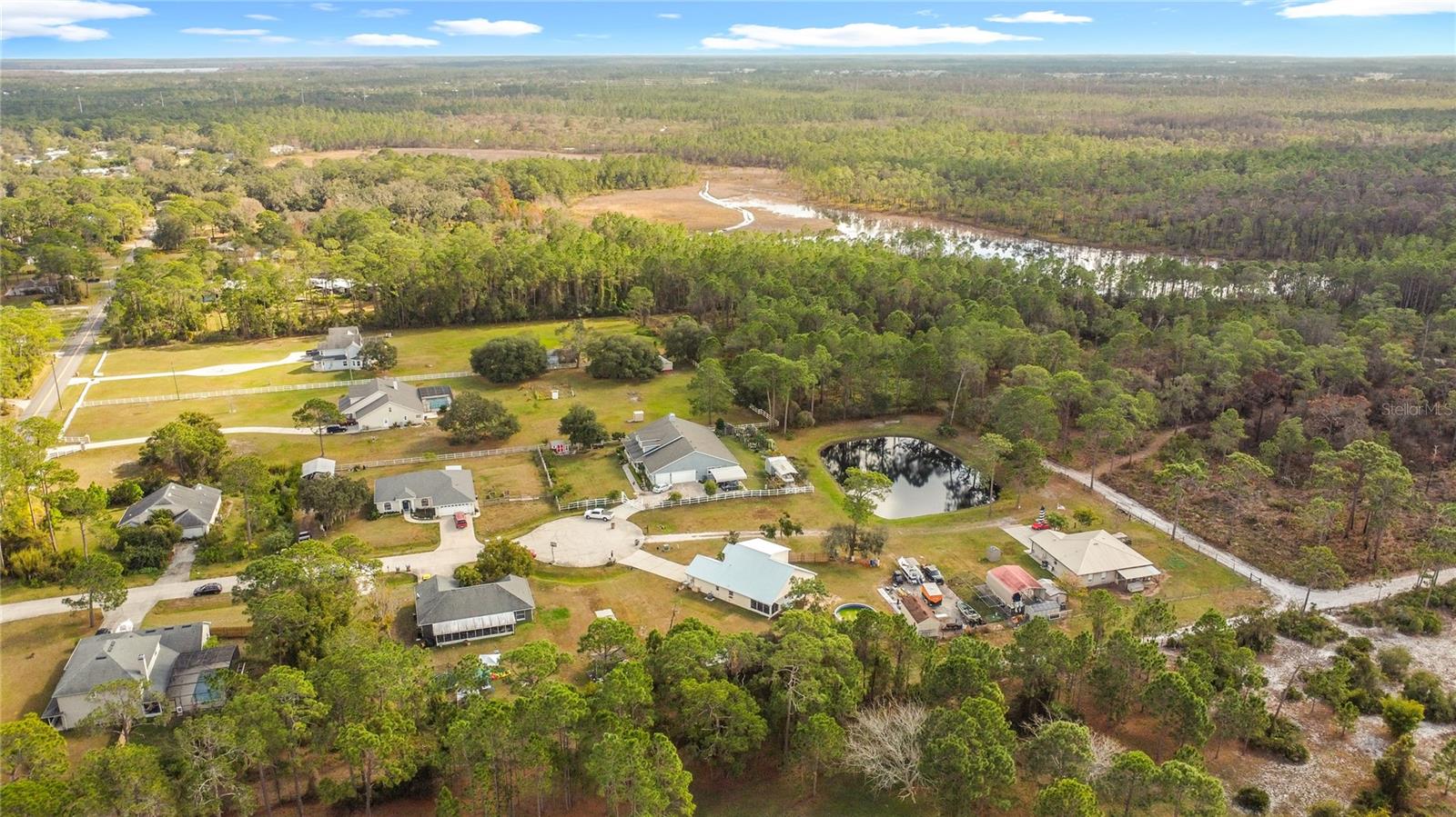 Image 29 of 30 For 1820 Lost Lake Court