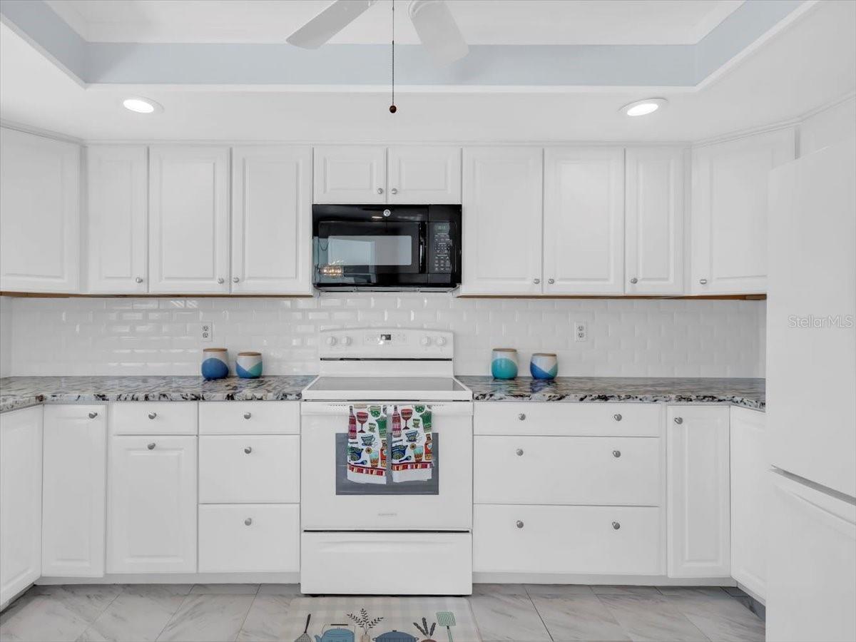 Image 15 of 40 For 1810 Atrium Drive