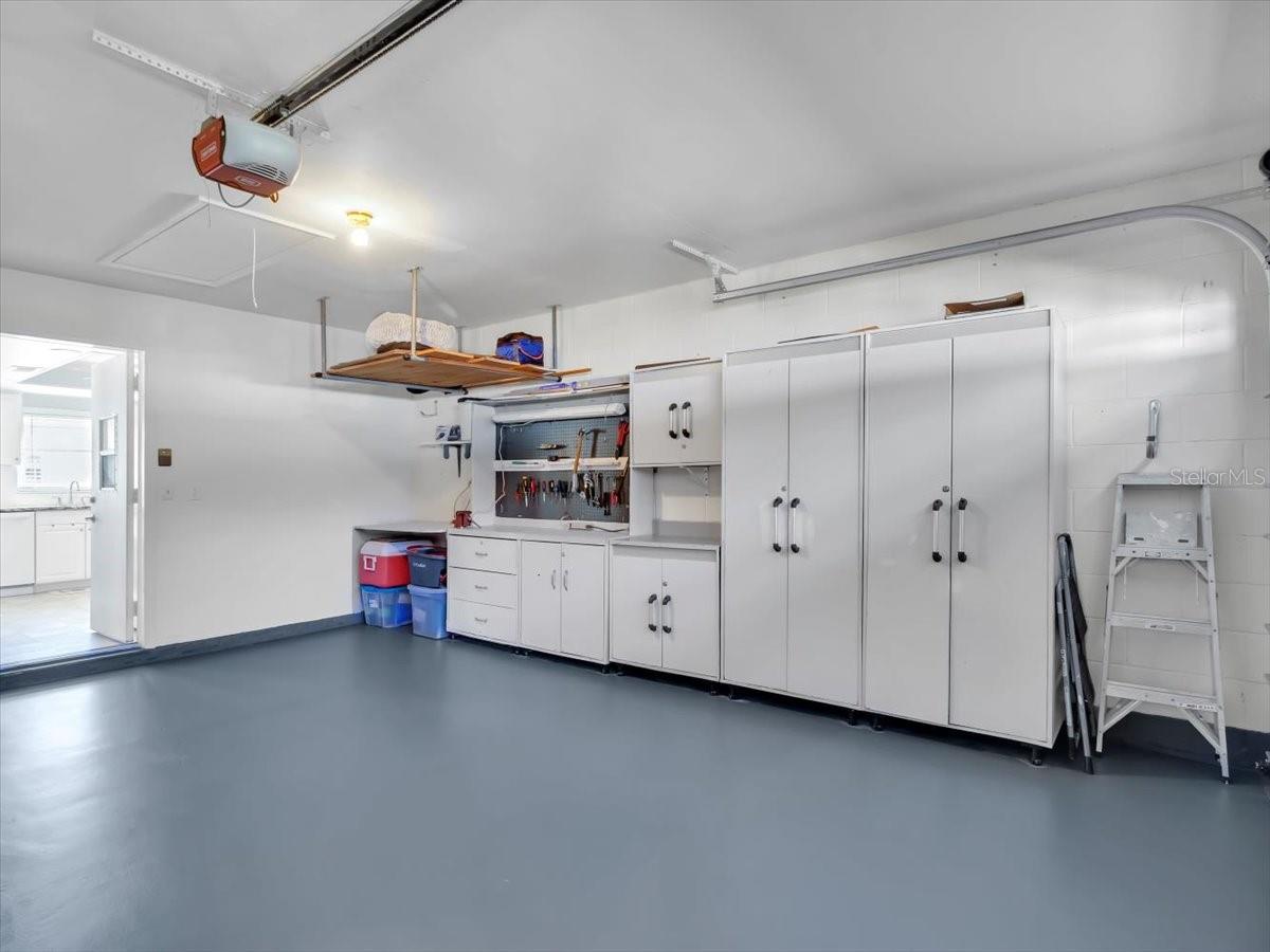 Image 31 of 40 For 1810 Atrium Drive