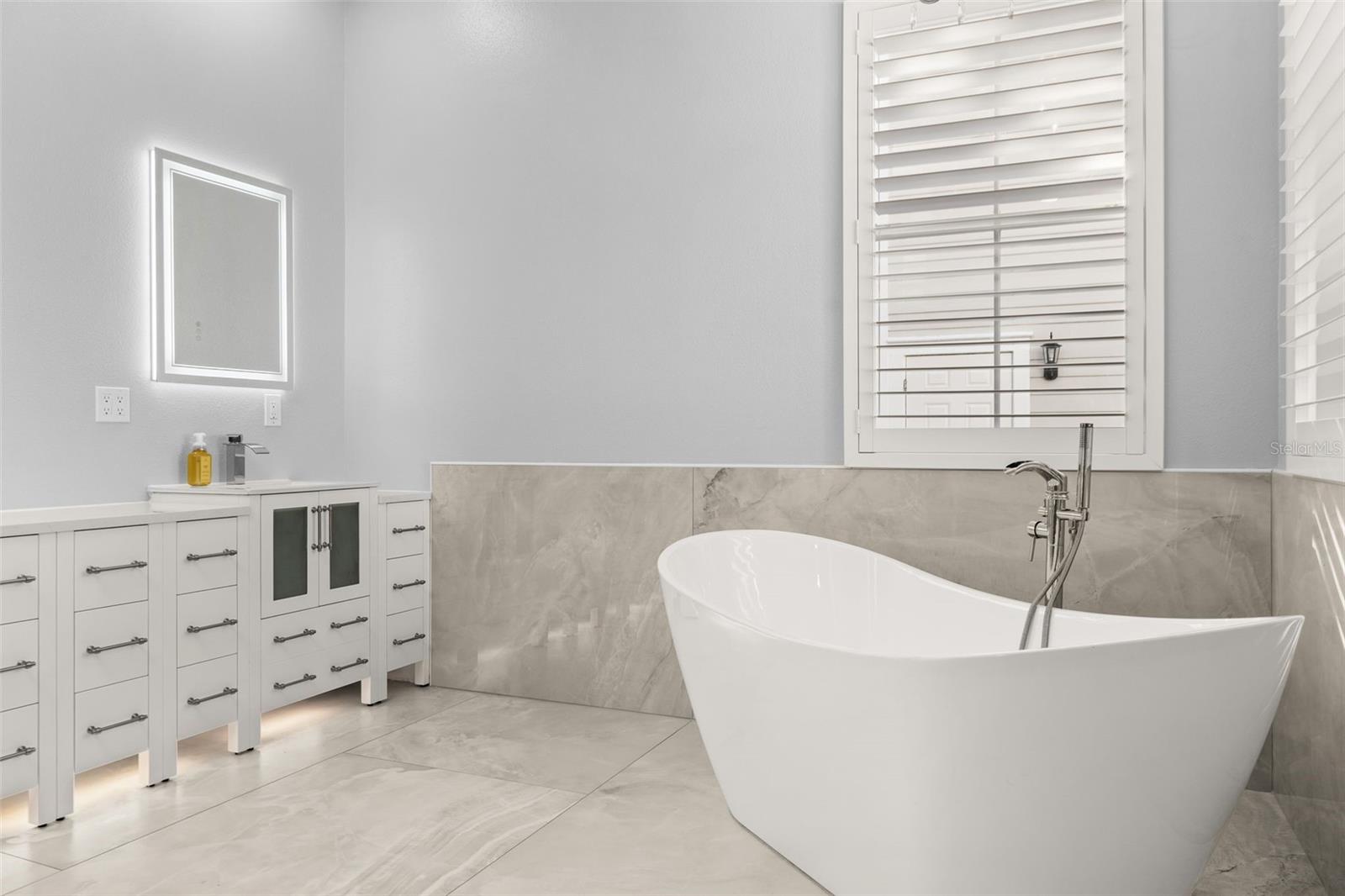 Image 44 of 99 For 928 Spring Park Loop