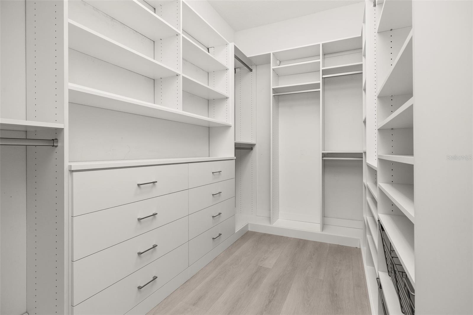 Image 45 of 99 For 928 Spring Park Loop