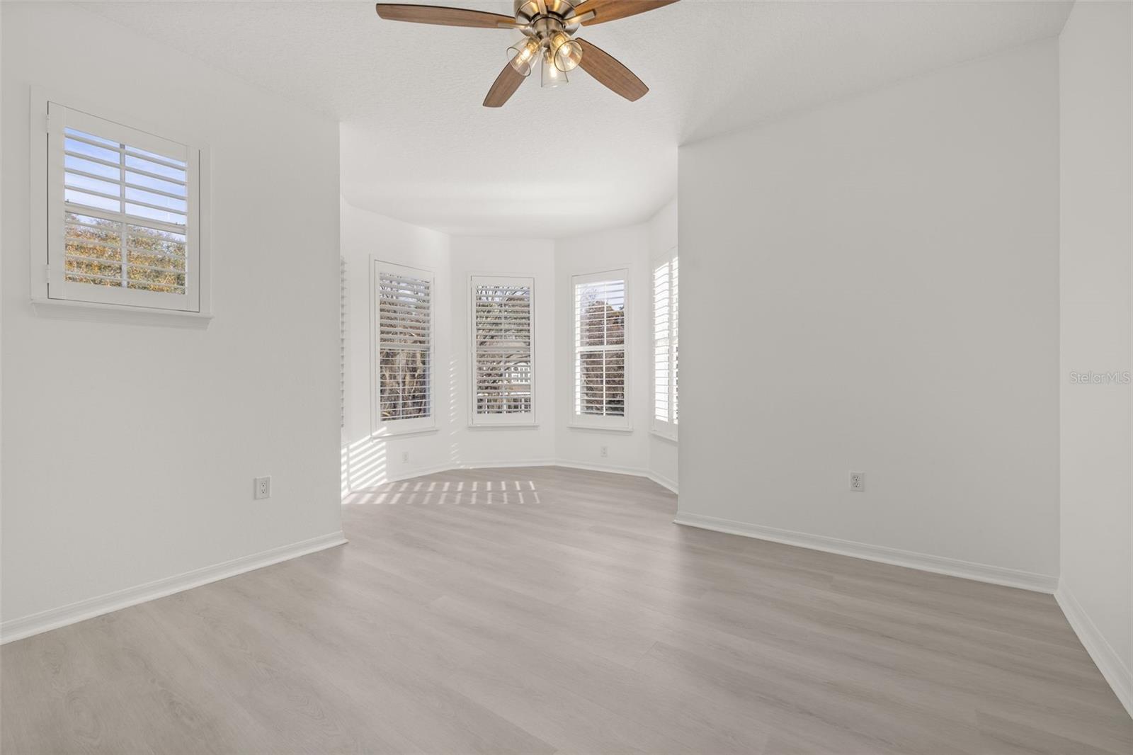 Image 48 of 99 For 928 Spring Park Loop