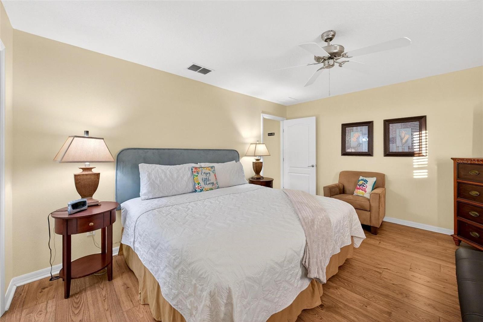 Image 19 of 56 For 8957 Majesty Palm Road