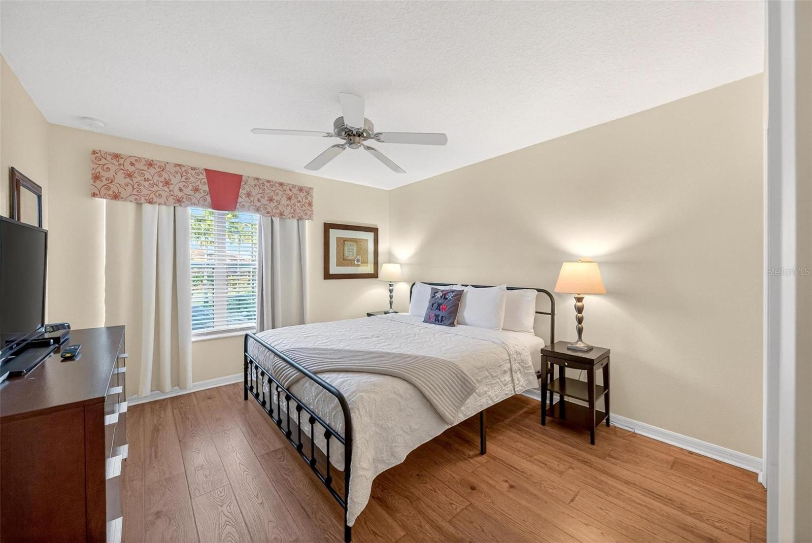 Image 24 of 56 For 8957 Majesty Palm Road