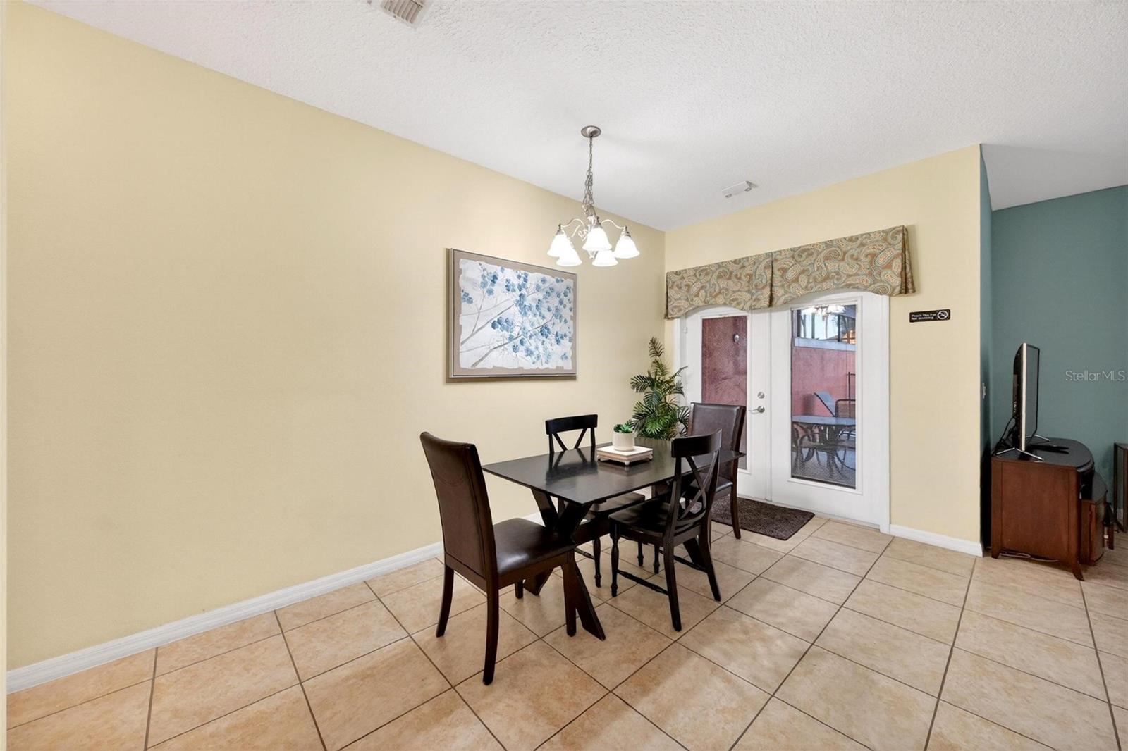 Image 44 of 56 For 8957 Majesty Palm Road