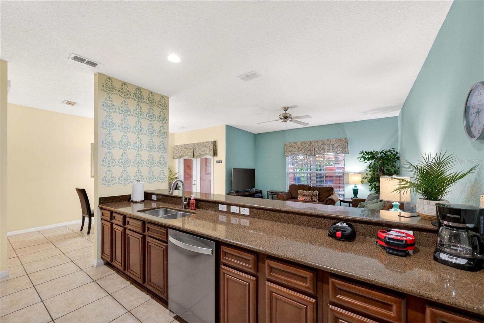 Image 47 of 56 For 8957 Majesty Palm Road