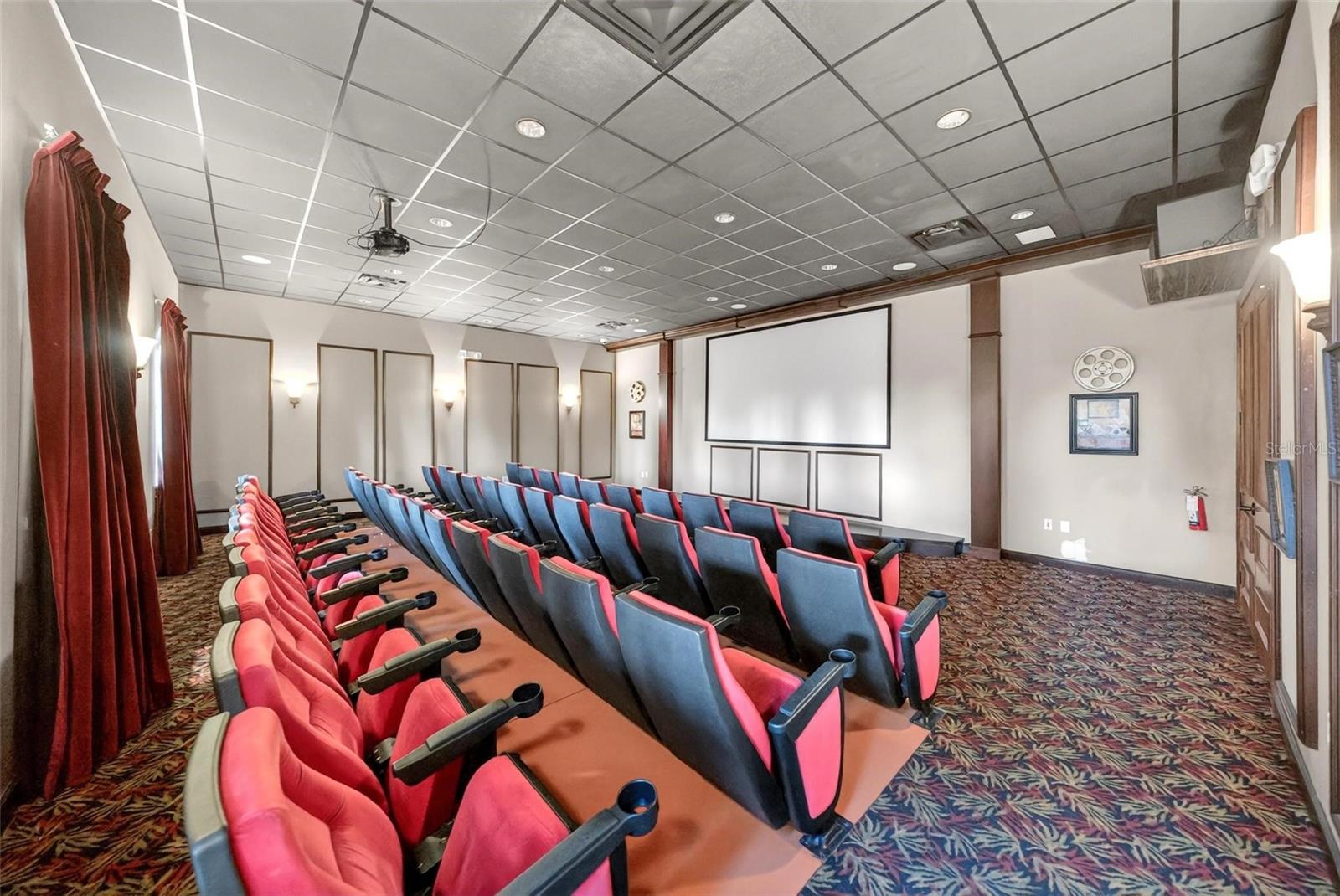 Image 52 of 56 For 8957 Majesty Palm Road