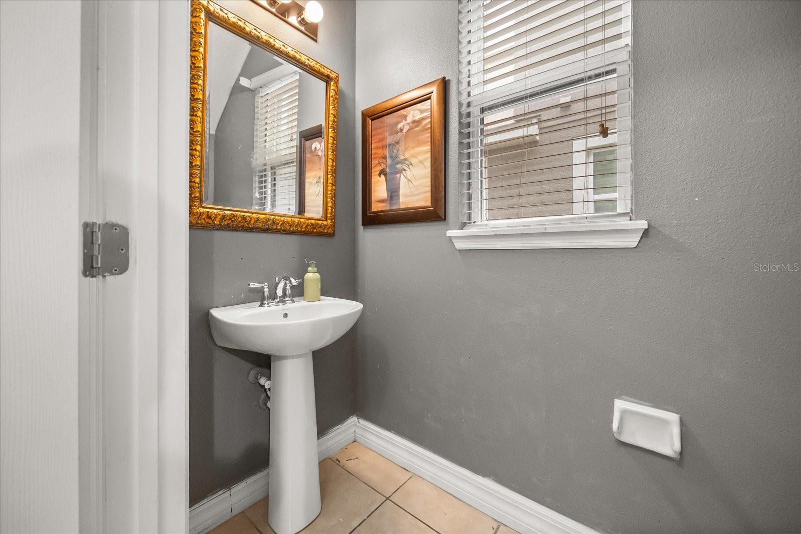 Image 22 of 38 For 2519 Amati Drive