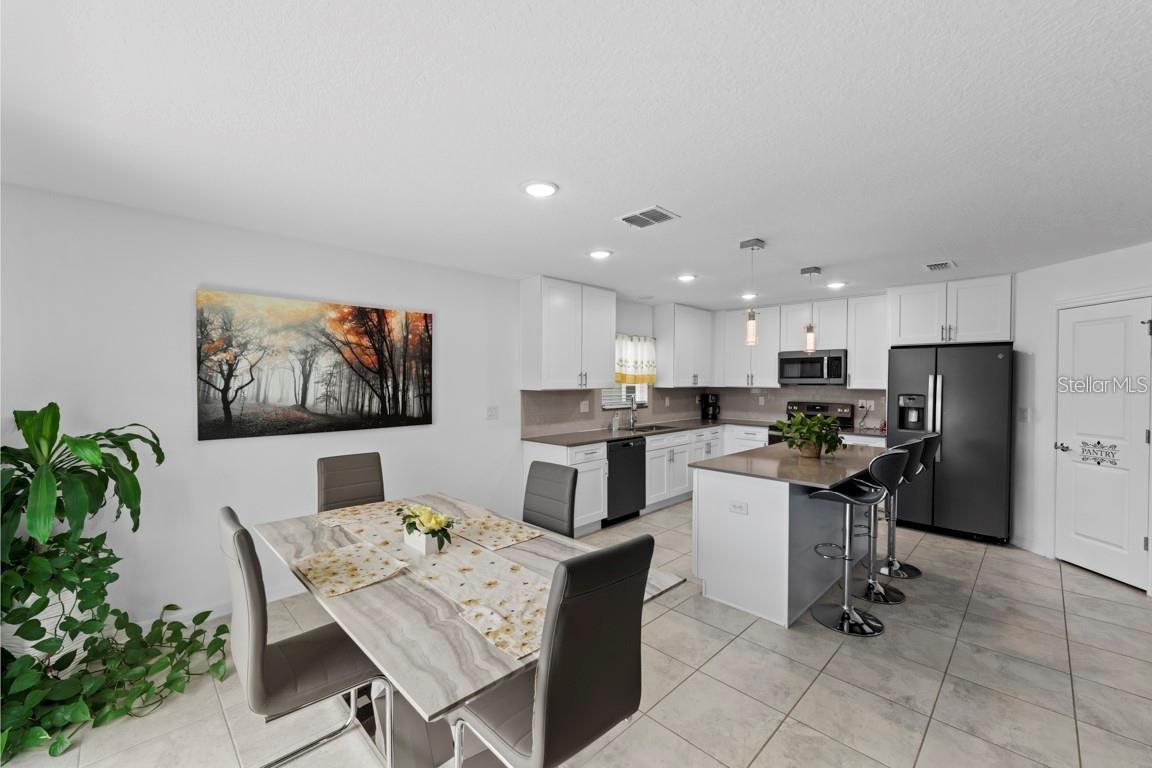 Image 6 of 29 For 4338 Finch Lane