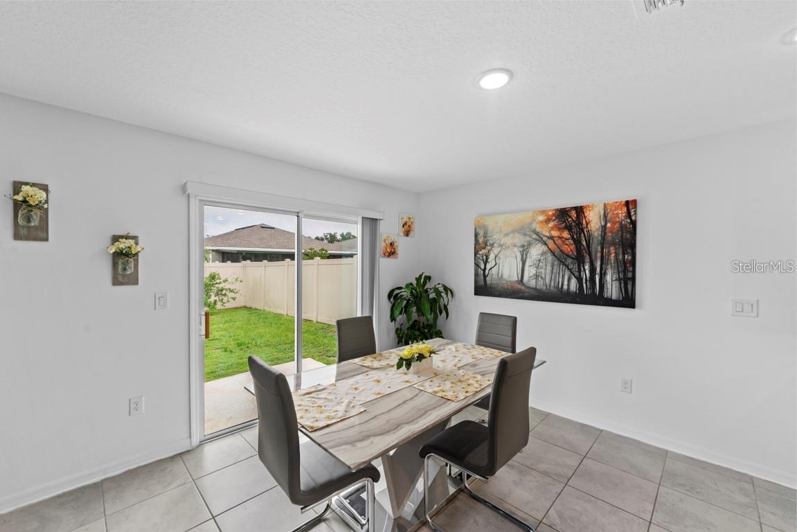 Image 7 of 29 For 4338 Finch Lane