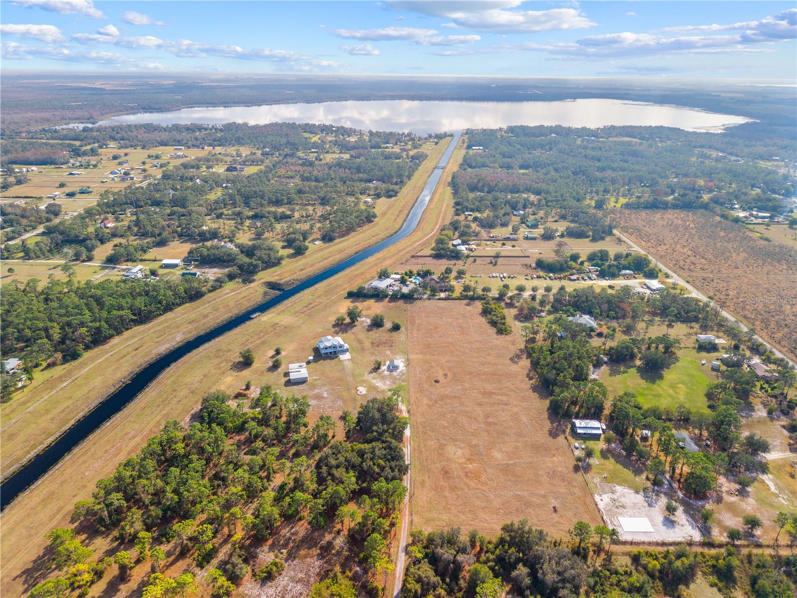 Image 5 of 6 For  Story Road 