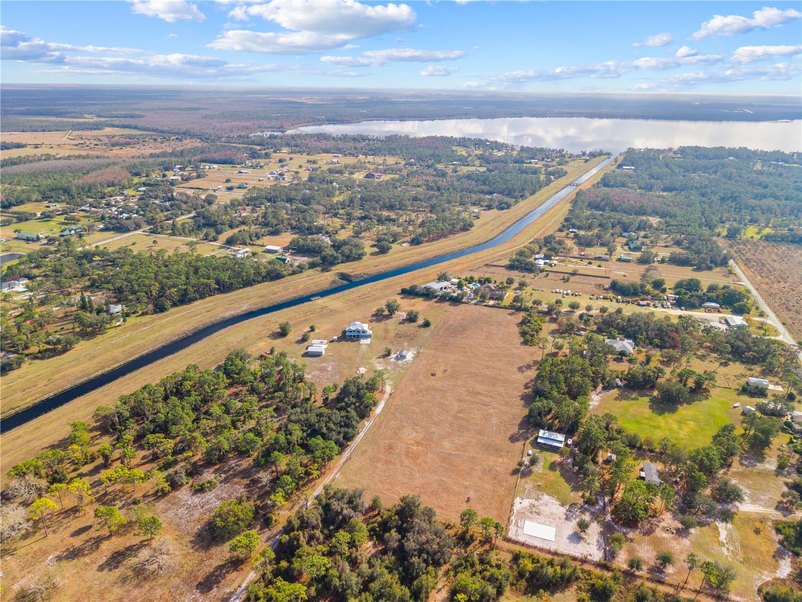 Image 6 of 6 For  Story Road 