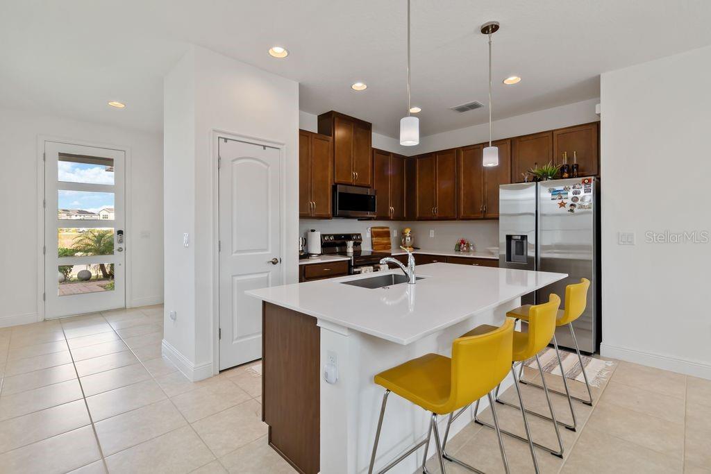 Image 8 of 50 For 3212 Oxbow Court