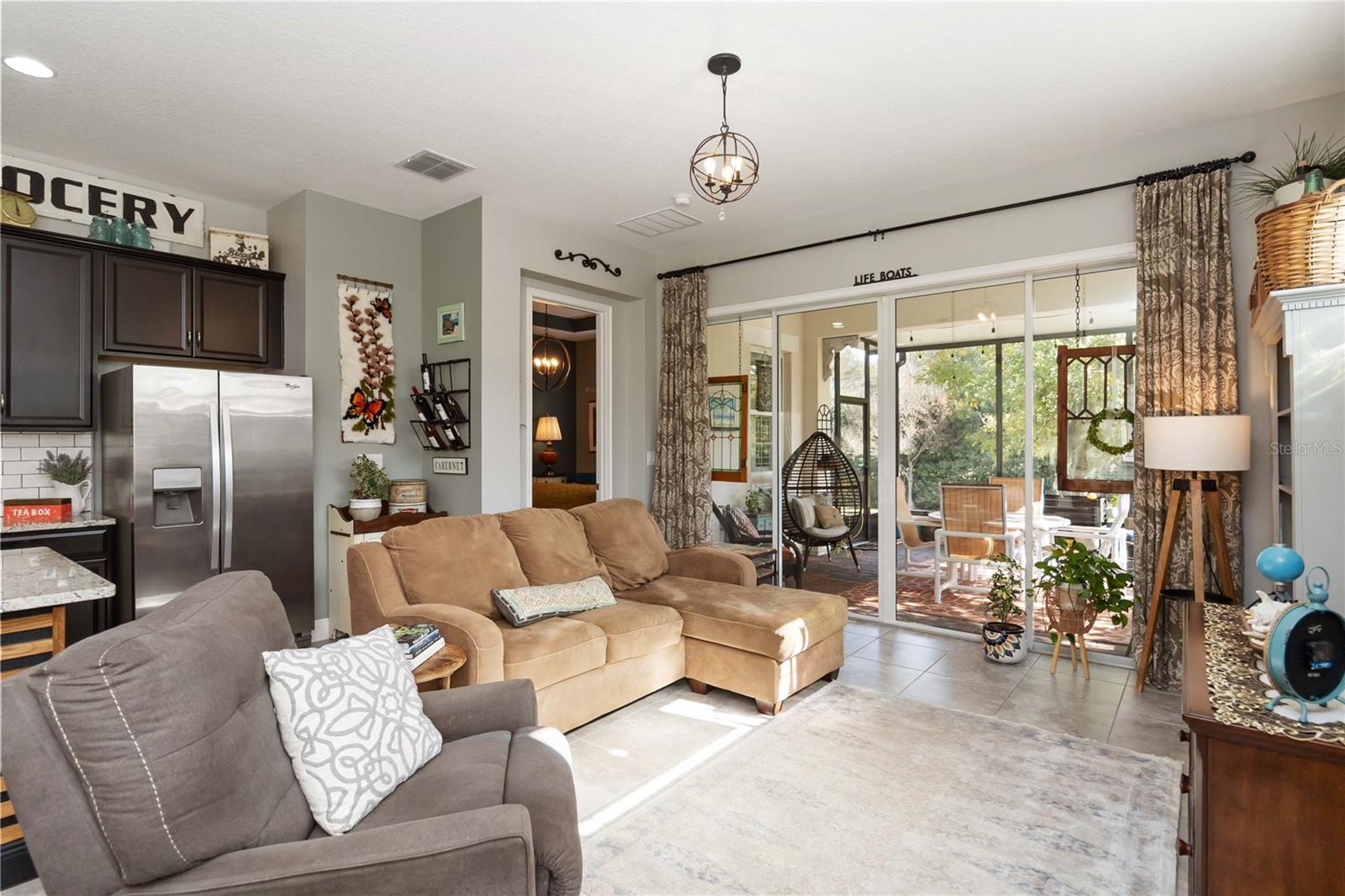 Image 12 of 57 For 2463 Datura Loop