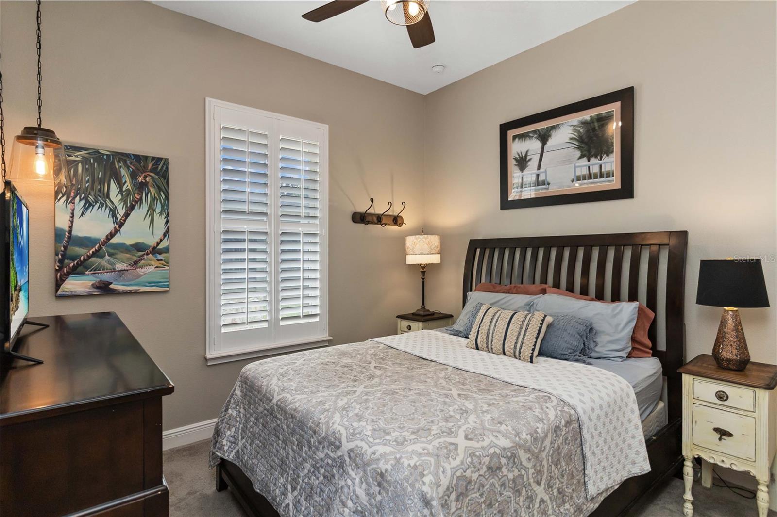 Image 31 of 57 For 2463 Datura Loop