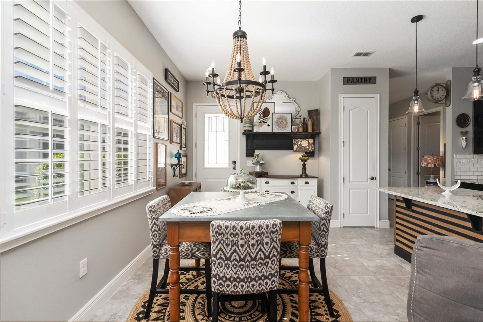 Image 8 of 57 For 2463 Datura Loop