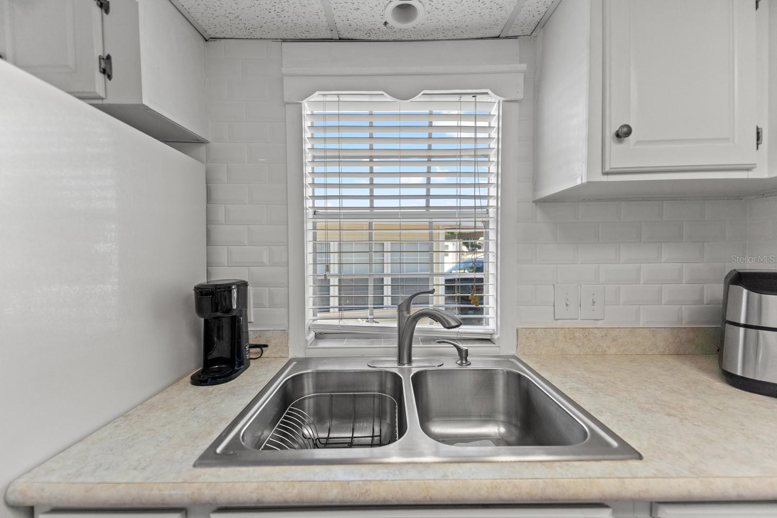 Image 11 of 28 For 9000 U.s. Highway 192  444