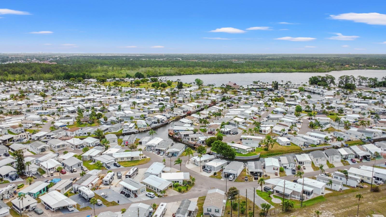 Image 27 of 28 For 9000 U.s. Highway 192  444