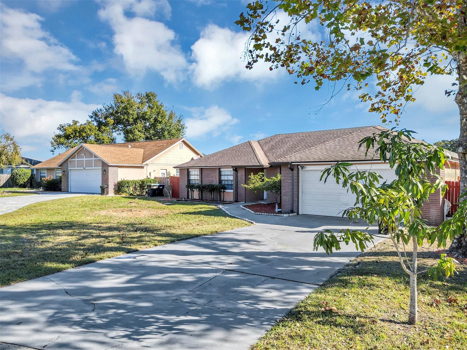 Image 5 of 54 For 6701 Merlin Court