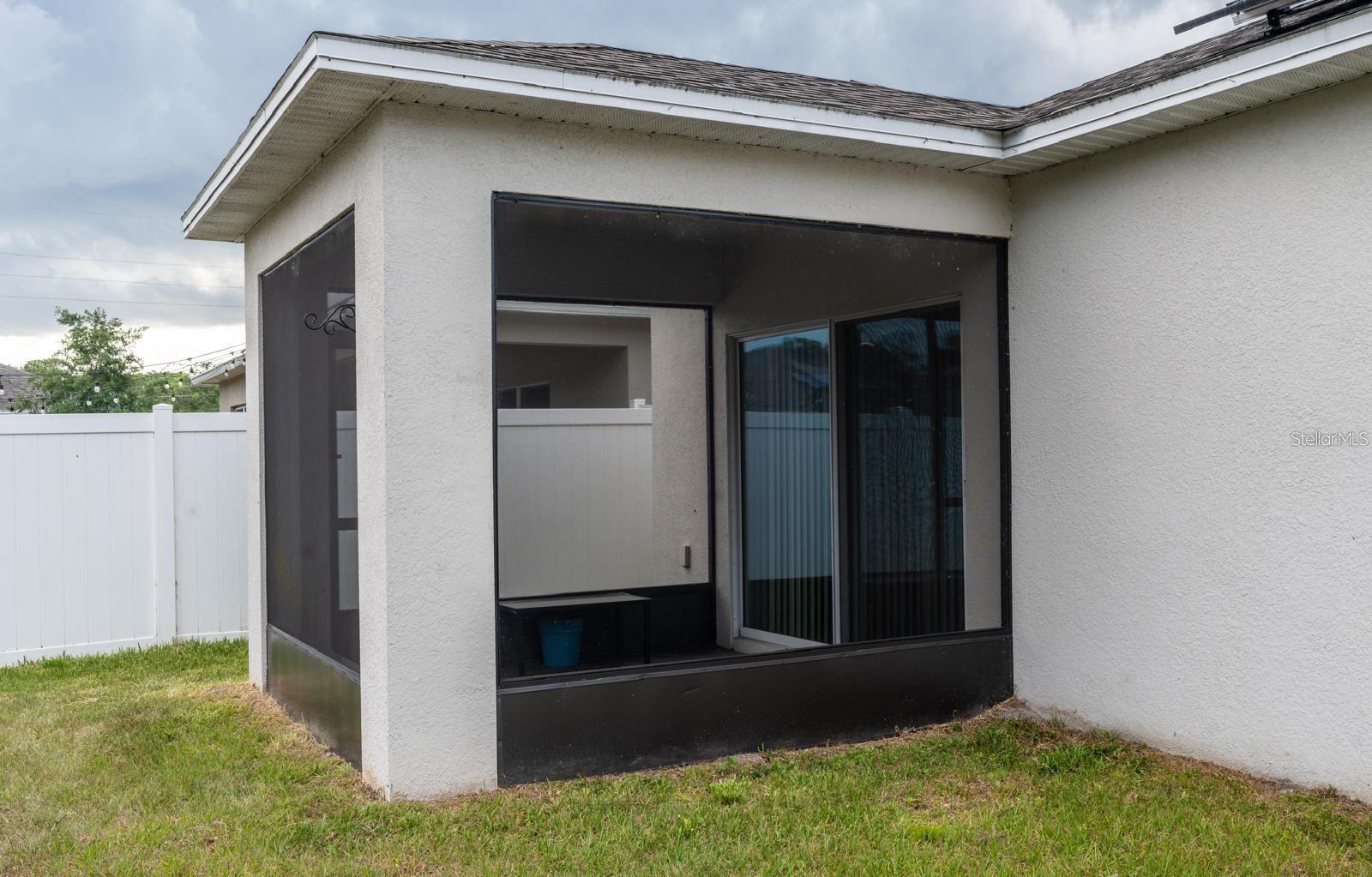 Image 15 of 17 For 4536 Lake Russell Road