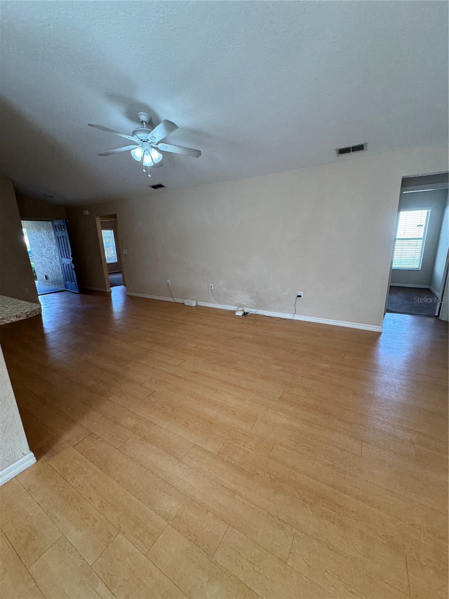 Image 10 of 28 For 4562 Turner Oaks Drive